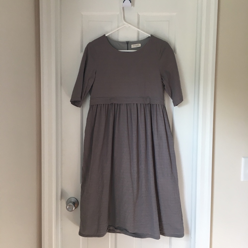 Roolee | Nursing-friendly linen dress